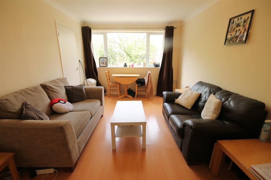 Lonsdale Court, Jesmond, Newcastle - Image 2